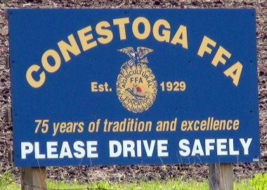 2010-04-30_Conestoga_FFA_drive_safe_sign