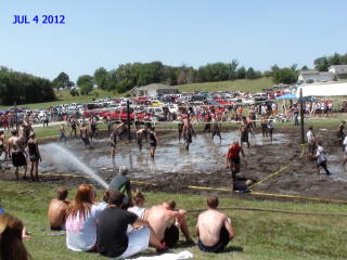 2012-07-04 Oozeball_courts