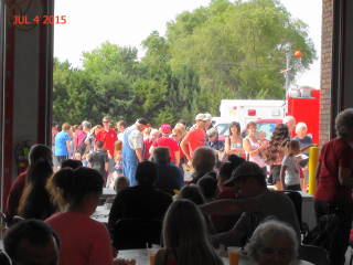 2015-07-04 MVFD_pancakes_5